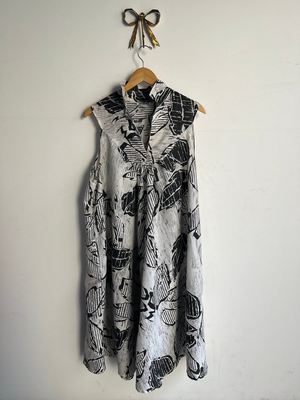 Leaf Print Trapeze Dress