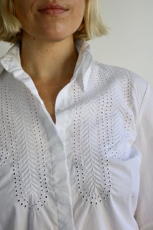 Eyelet Tuxedo Buttondown